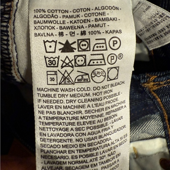 Women’s Levi’s Premium W25 L34 Classic Dark Blue Ribcage Wide Leg Jeans - Picture 7 of 16